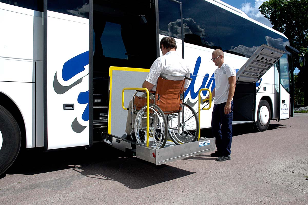 Hedmans-buss-rullstol